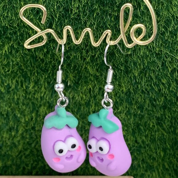 Eggplant Earring, Funny Food Earring, Food Jewelry, Gift Idea, Vegetable Earring - Picture 5 of 5